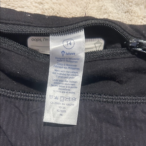 Ivivva Black Athletic Shorts - Picture 2 of 3